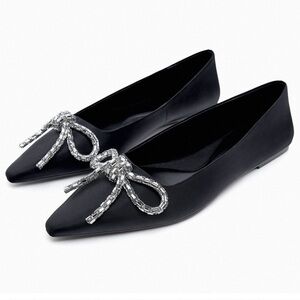 Zara Embellished Bow ballet flats in Black New with Tags!